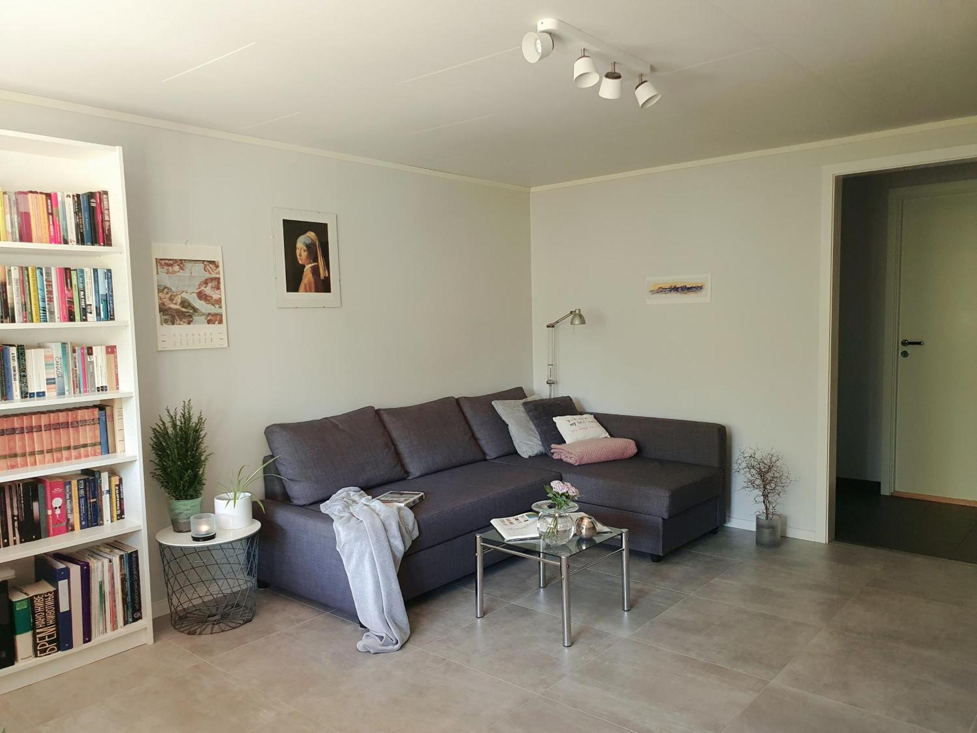 Apartment Tranquil In Picturesque Neighborhood